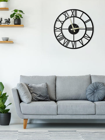 Modern Minimal Roma Rakamlı Dekoratif Metal Duvar Saati - Metalium Concept